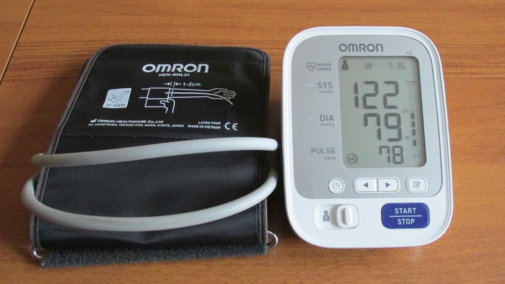 Omron M3 апарат за измерване на кръвно налягане