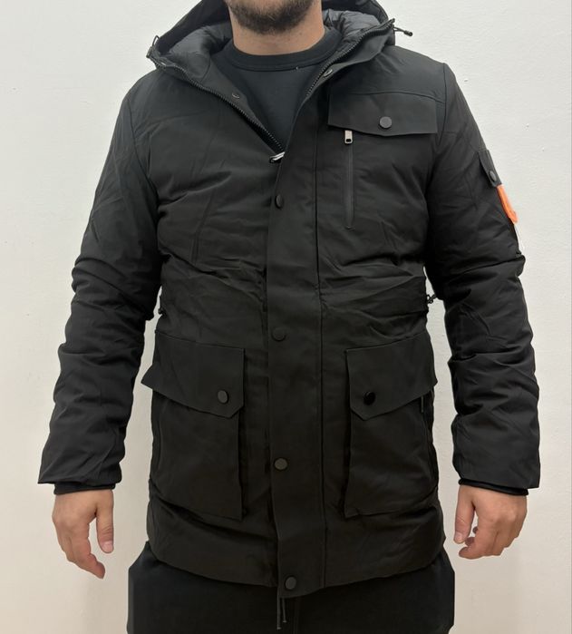 Мъжка парка в два цвята