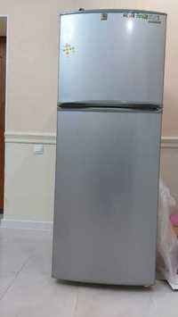 продам холодильник Samsung в рабочем состоянии