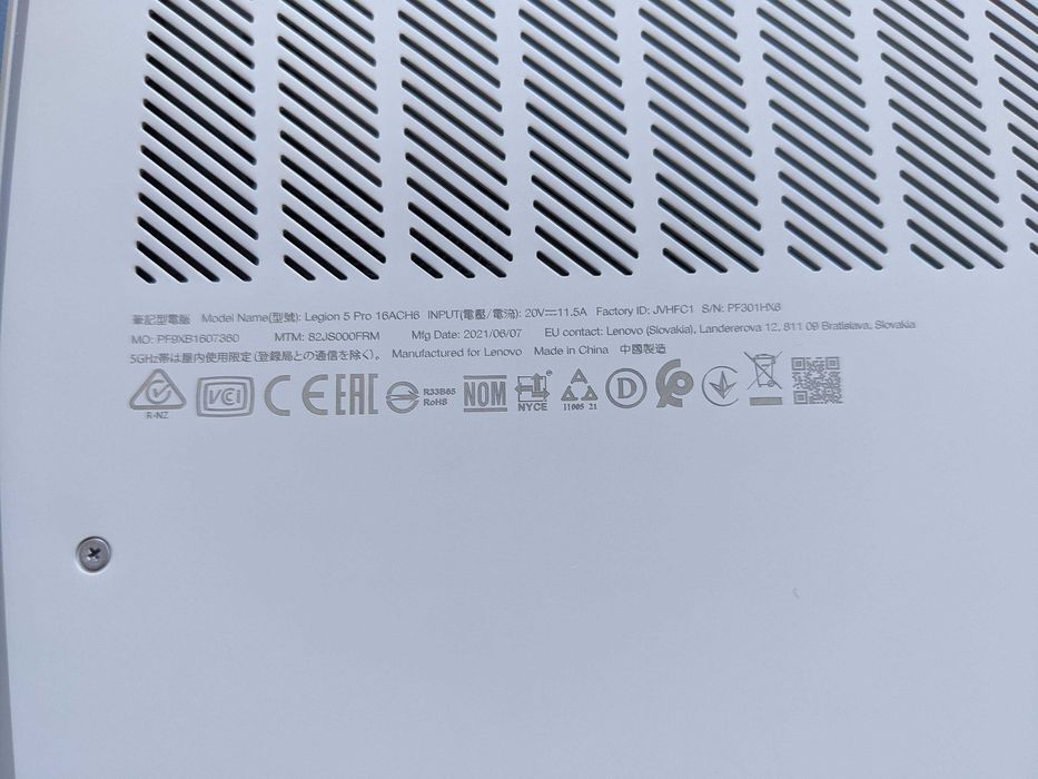 Lenovo Legion 5 Pro - Ryzen 7, 32GB Ram, RTX3050TI