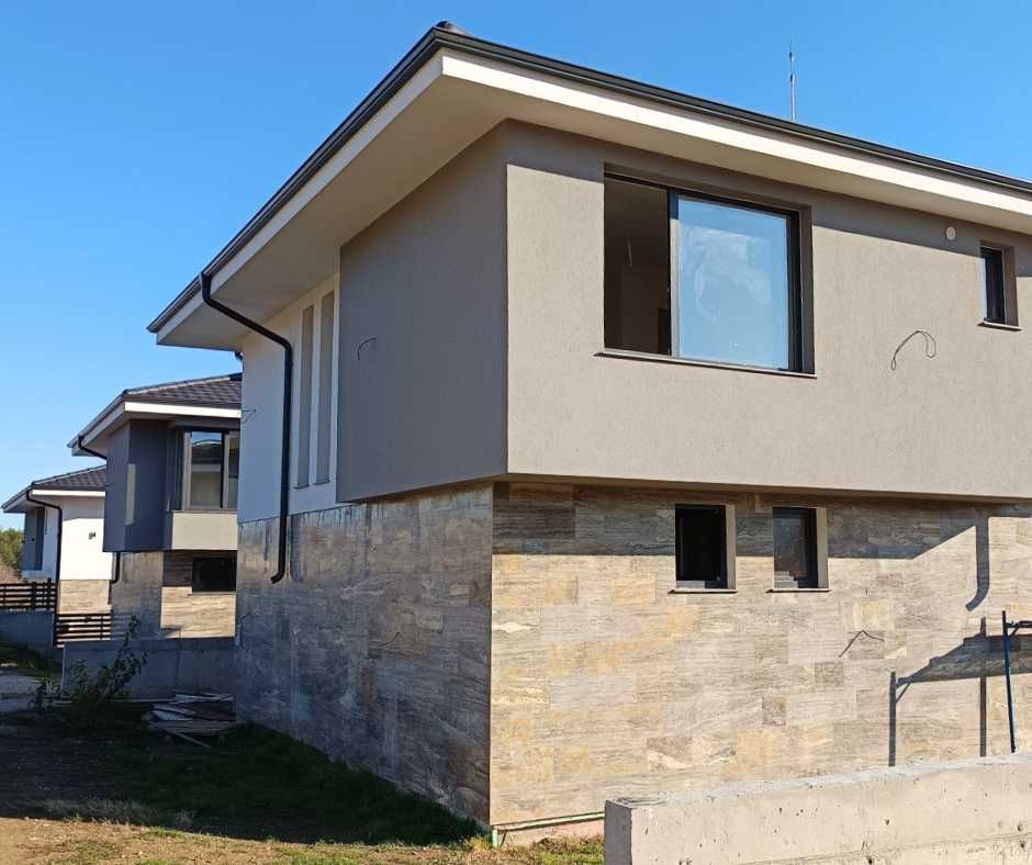Продава се Къща в Стара Загора, Студентско градче - 230 кв.м за 1200 €/кв.м - Снимка #5