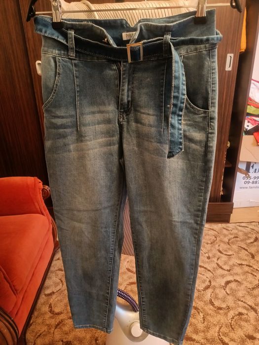 Vând blugi pantaloni dama mărimea 36 38