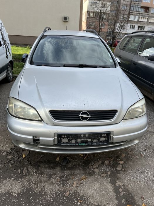 Опел Астра 2.0 DTIна части или цяла.