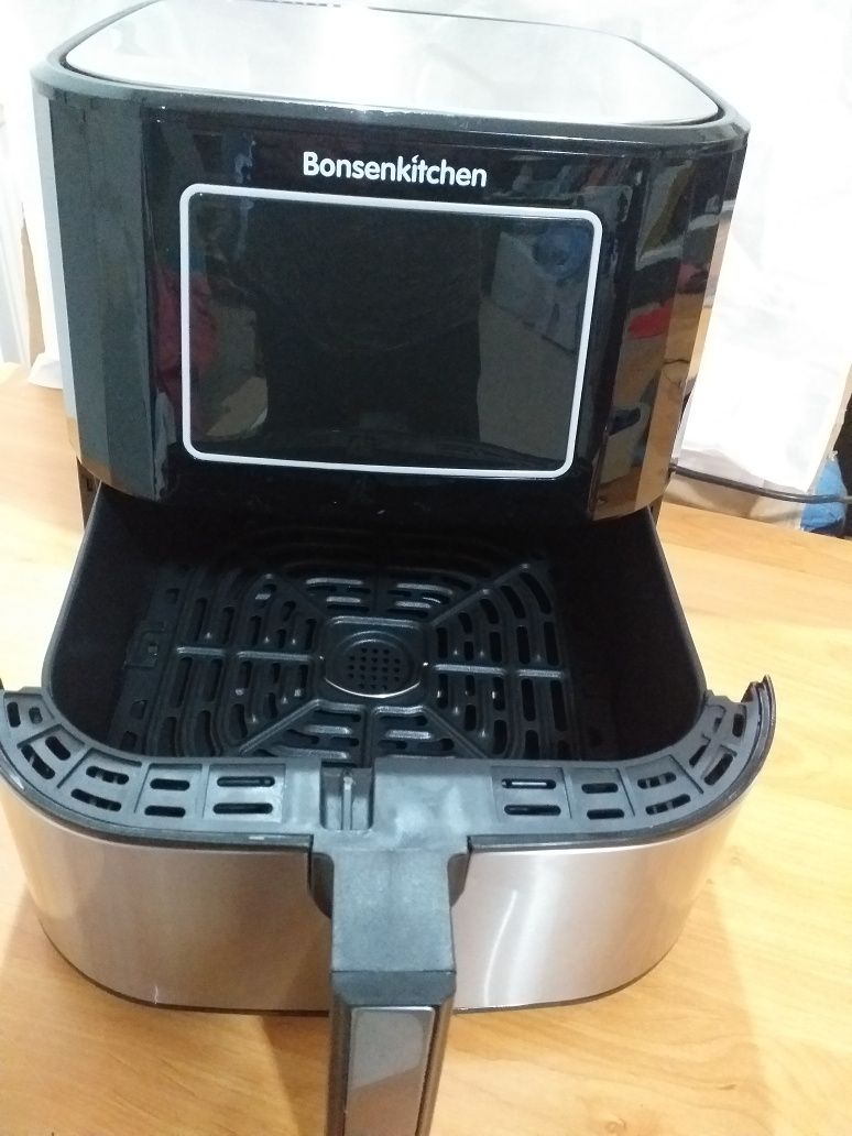 Friteuza cu aer BONSENKITCHEN 1700 W