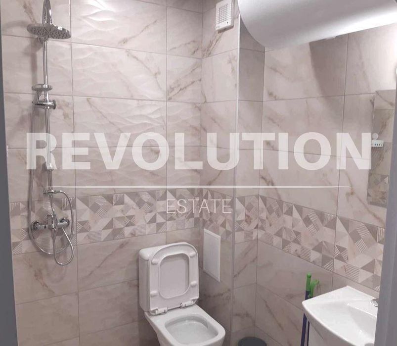 Едностаен апартамент в района на Цветен квартал!