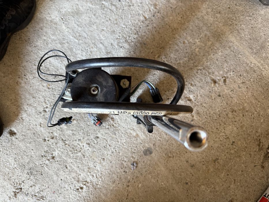 Pompa hidraulica 24 volti cu piston