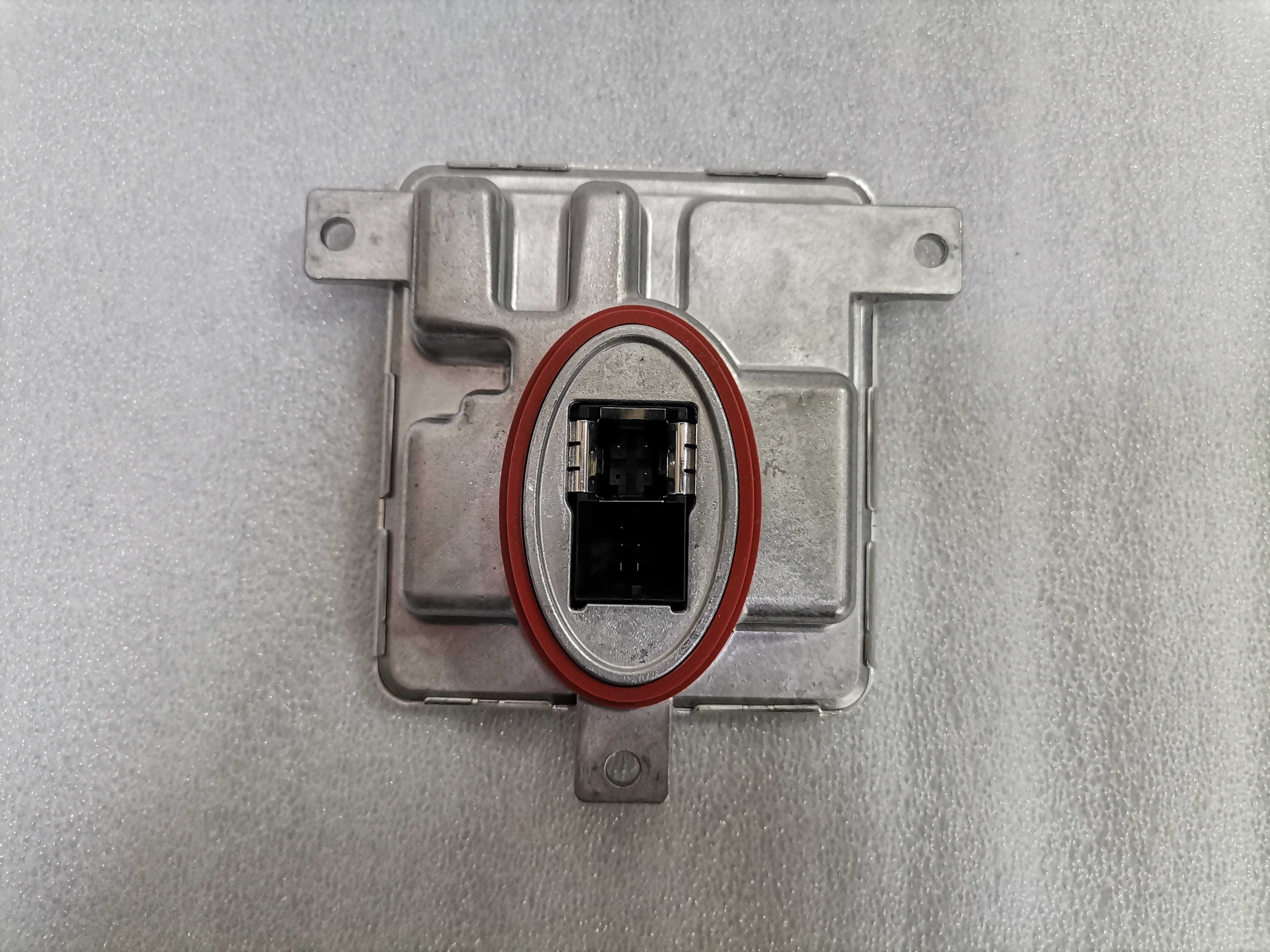 7318327 Нов Модул Баласт Фар BMW E90 F30 F32 F10 F11 F15 F01 F25 F20