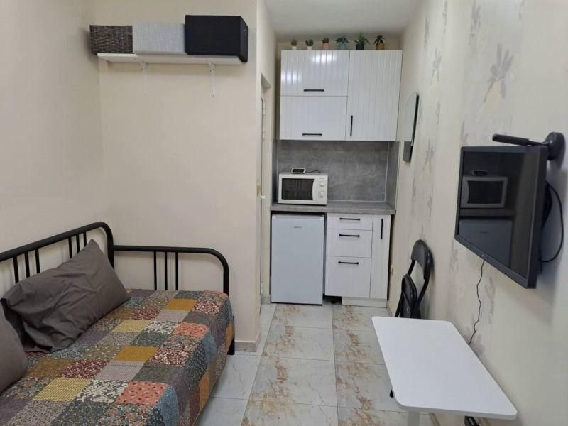 Едностаен апартамент в ж.к. Студентски град.