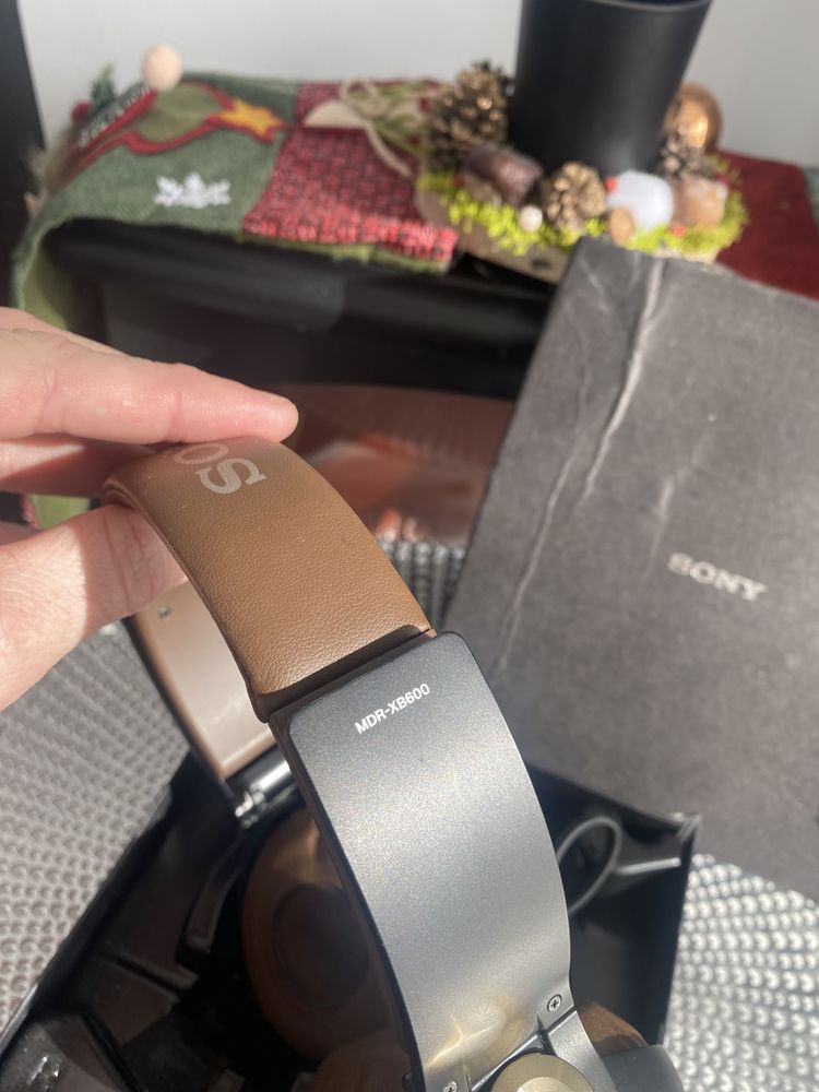 Căști Sony MDR XB600 -la cutie (stare f buna )