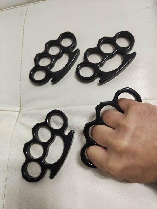 Rozeta Box , neagra oțel 1cm ( preț pe bucata)