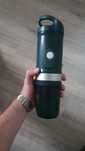Espressor portabil cafea, Functioneaza cu capsule/cafea macinata