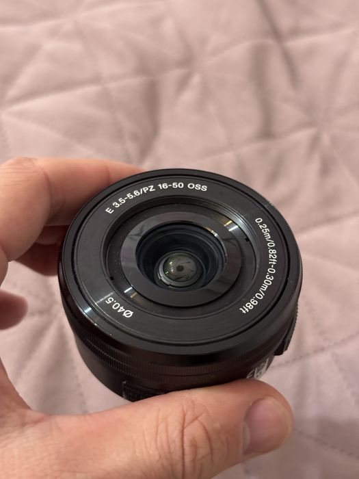 Sony A6300 – cameră mirrorless 4K | stare excelentă + 2 baterii cadou!