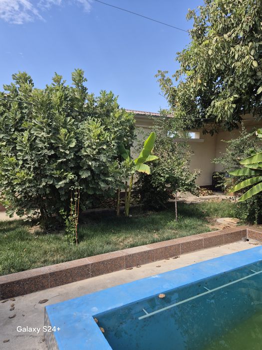 Олтин тепада уй сотилади.Победа.