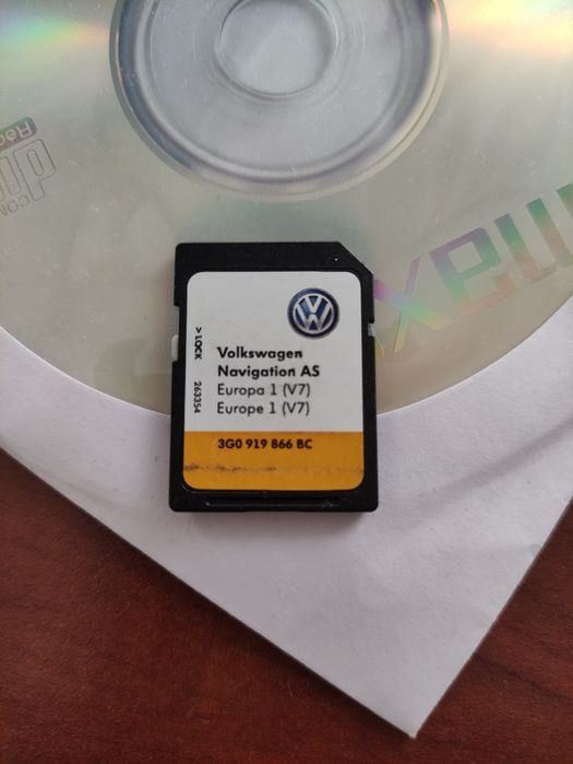 Vând card navigație VW