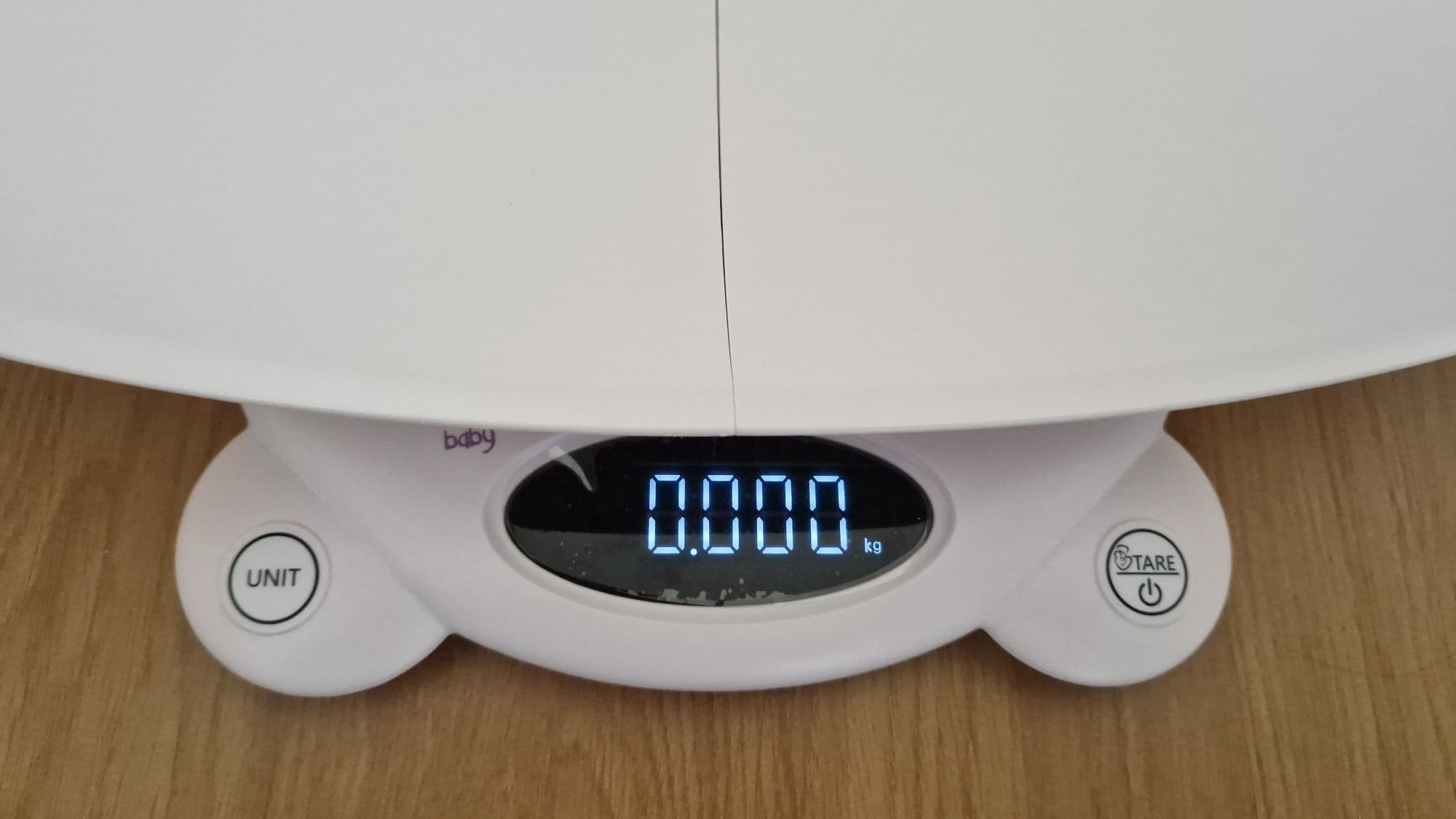 Cântar digital pentru bebe 2 in 1 în stare bună