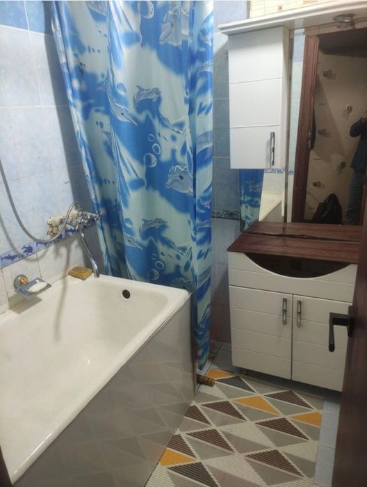 Yashnabod kadishva bozor oldida kvartira ijaraga beriladi