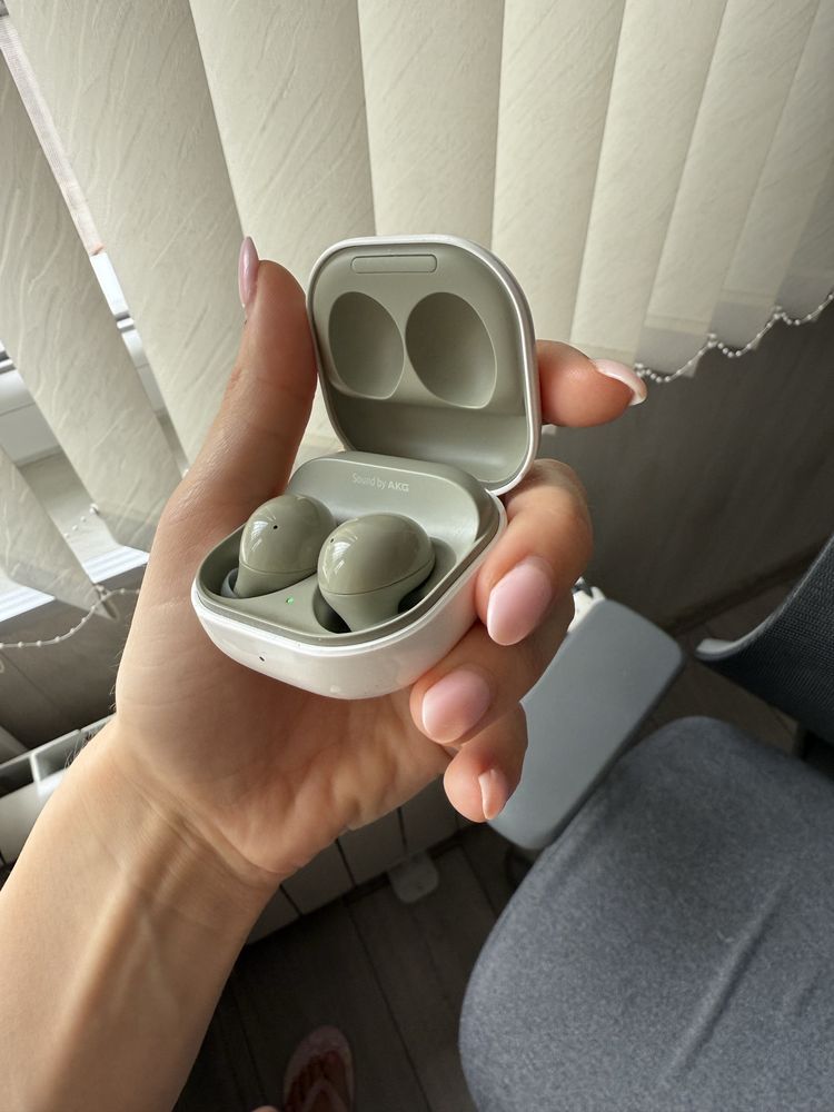 Samsung Galaxy Buds 2, цвят Olive