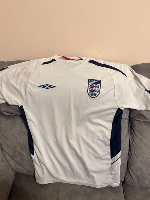 Футболни тениски