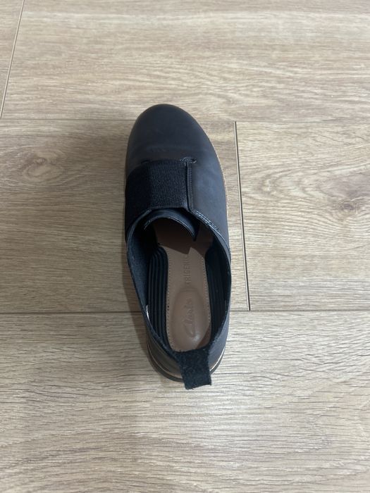 Vand  pantofi clarks trigenic piele