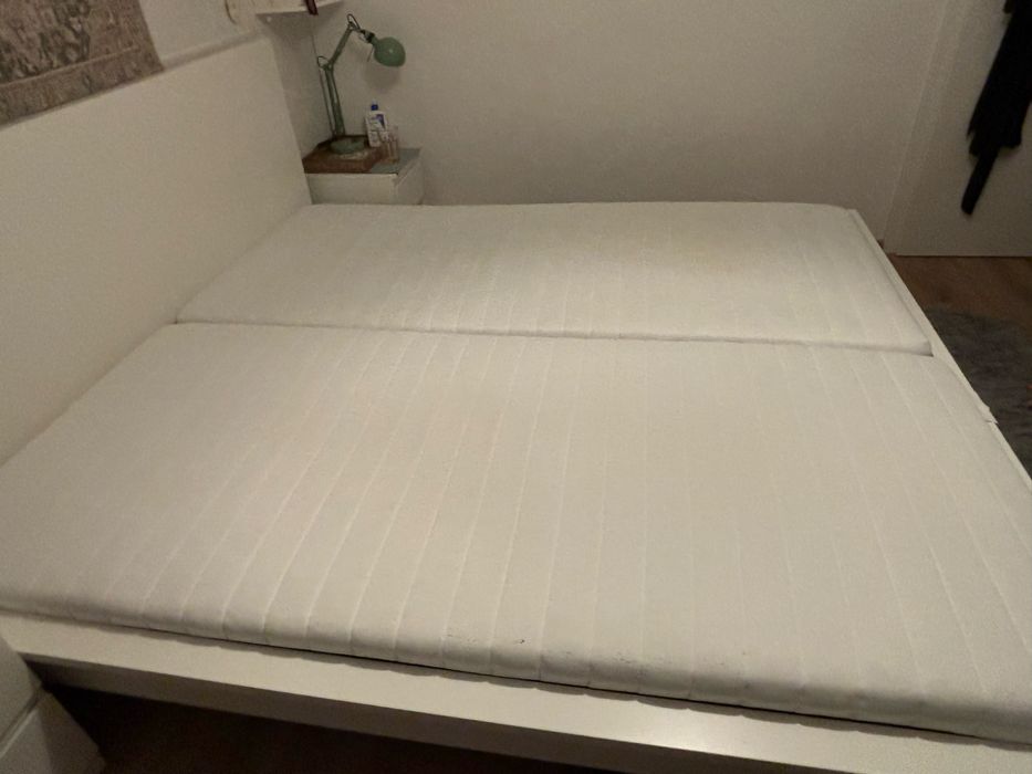 Продавам спешно легло MALM от IKEA 196/209см комплект
