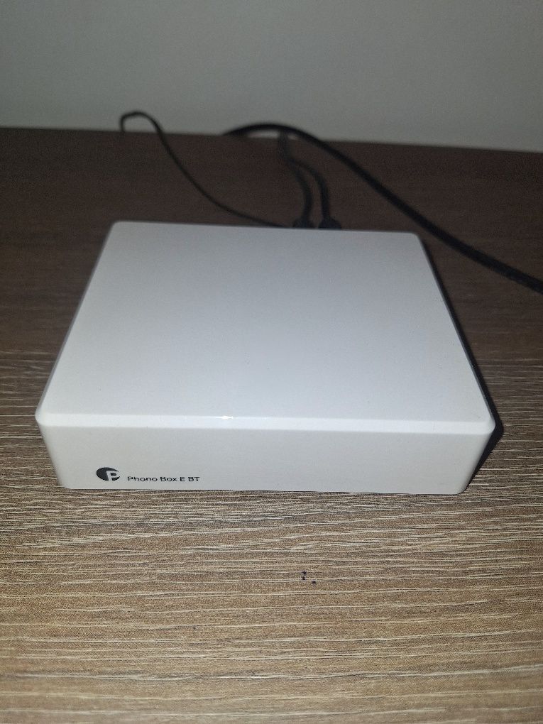 Preamplifictor Project phono box e BT