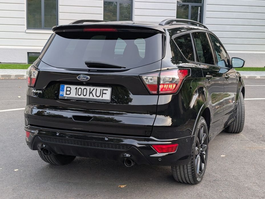 Ford Kuga ST Line