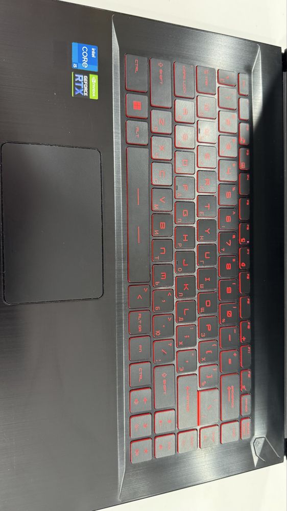 Игравой ноутбук MSI