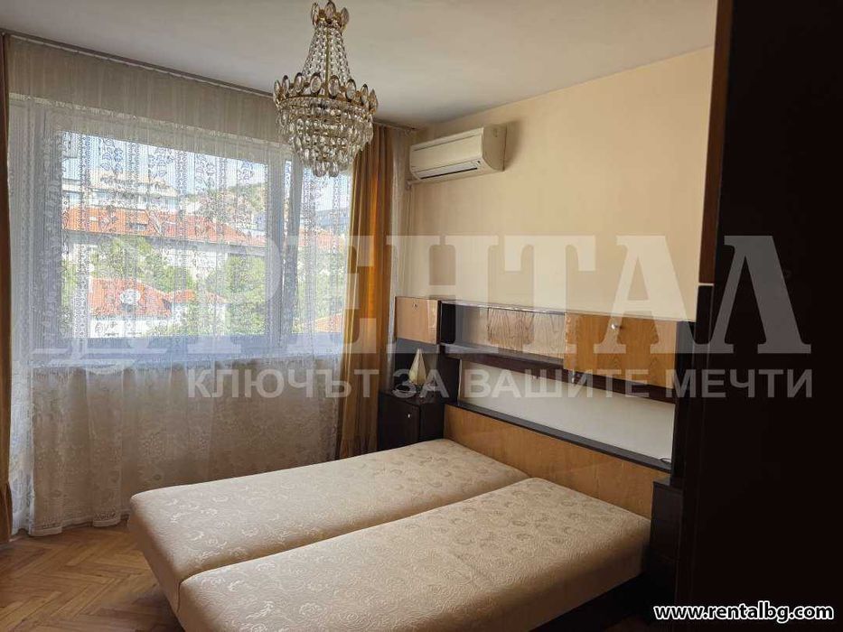 Дава се под наем Тристаен апартамент в Пловдив, Център - 120 кв.м за 612 € - Снимка #7