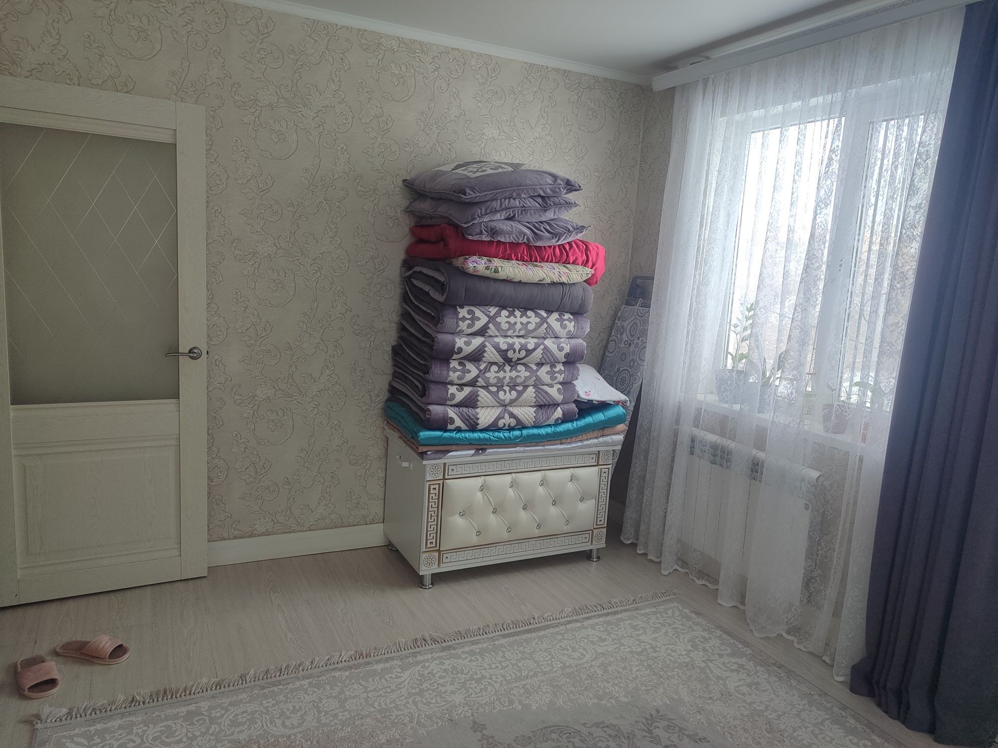 Продается 2 кв район спутник
