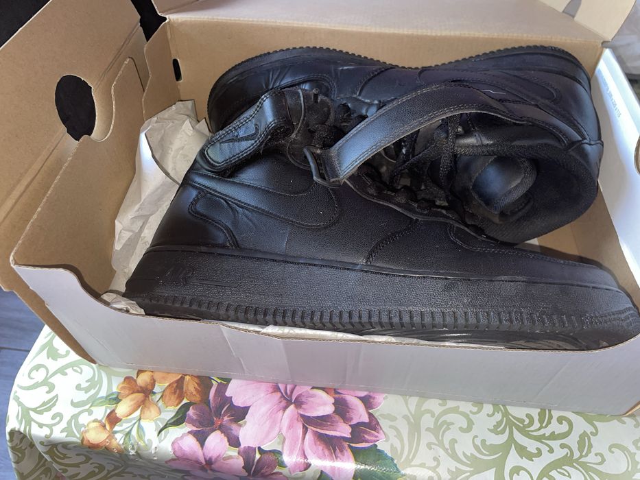 Air force 1 mid