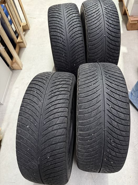 Vand Michelin Alpin 5 235/45/18 XL