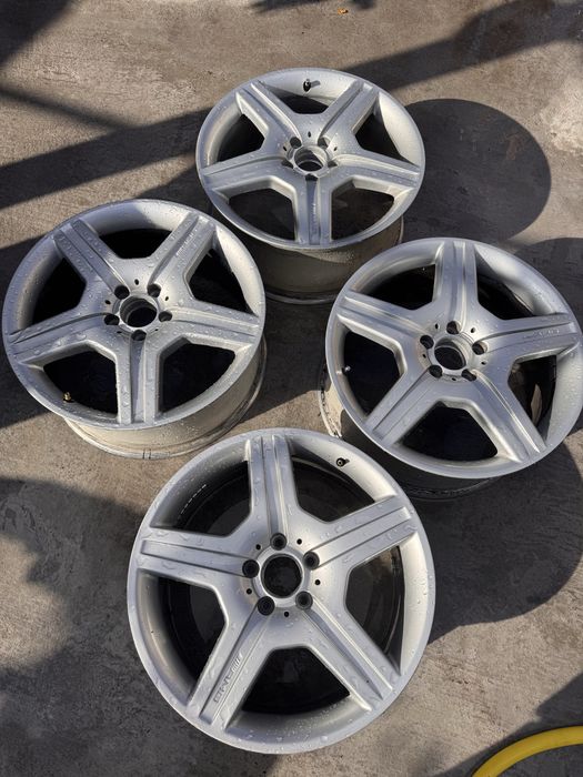Оригинални AMG джанти 19 цола