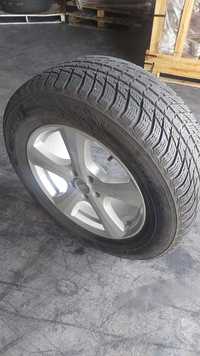 Jenti si anvelope Audi 255/60/R18 XL - Nokian