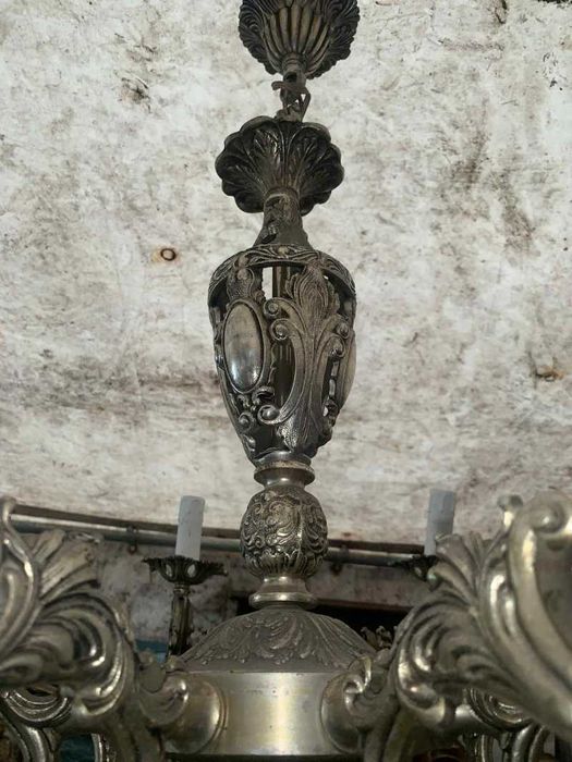 Candelabru cu opt brate stil baroc