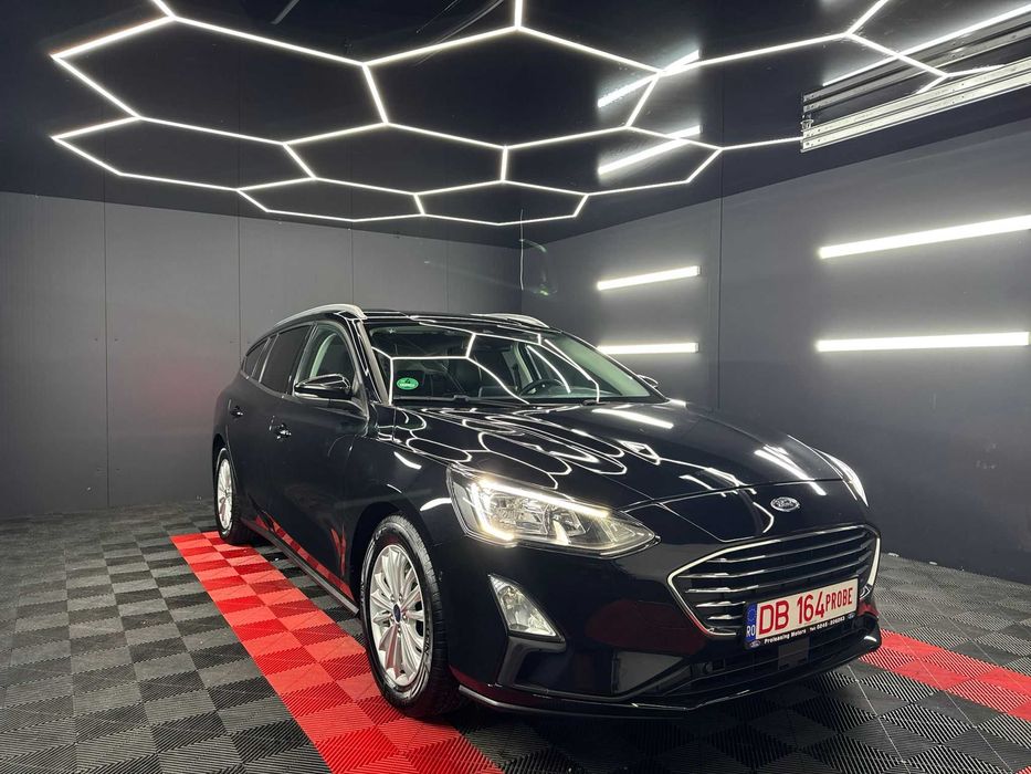 Ford Focus Titanium-PACHET IARNA 1.5 EcoBlue -DIESEL RAR
