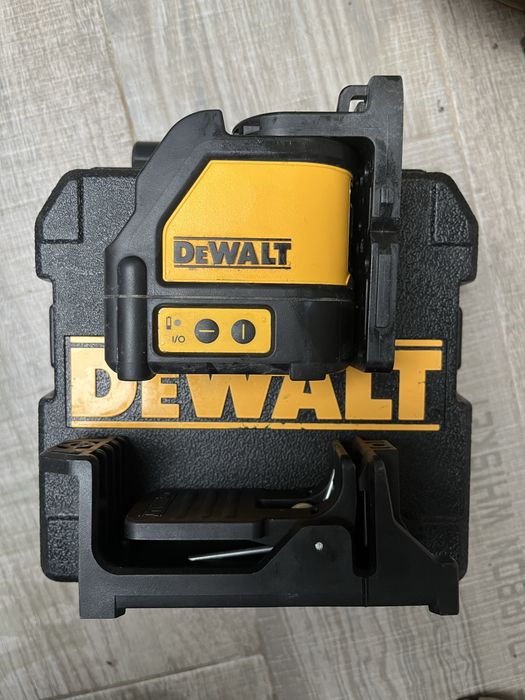 Laser Dewalt DW088