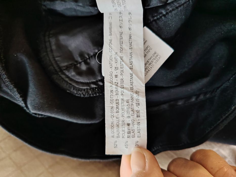 Pantaloni negri L zara