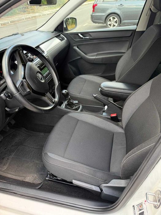 Skoda Rapid 2013
