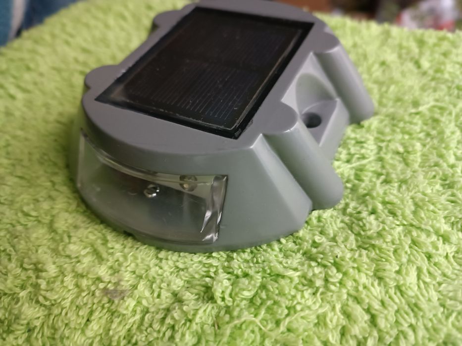 Lumina solară 6 leduri zone de acces auto ,trotuare