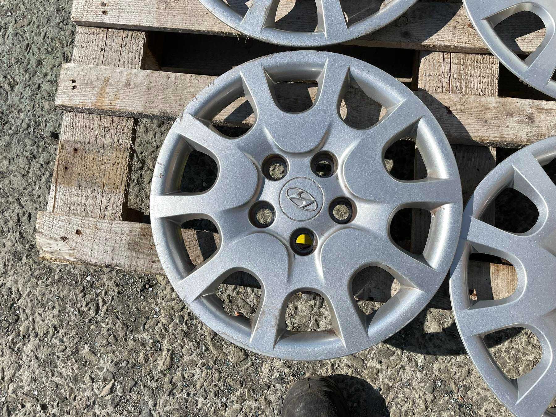 15 цола Тасове Хюндай И30 Hyundai I30 Оригинал 52960-A6000