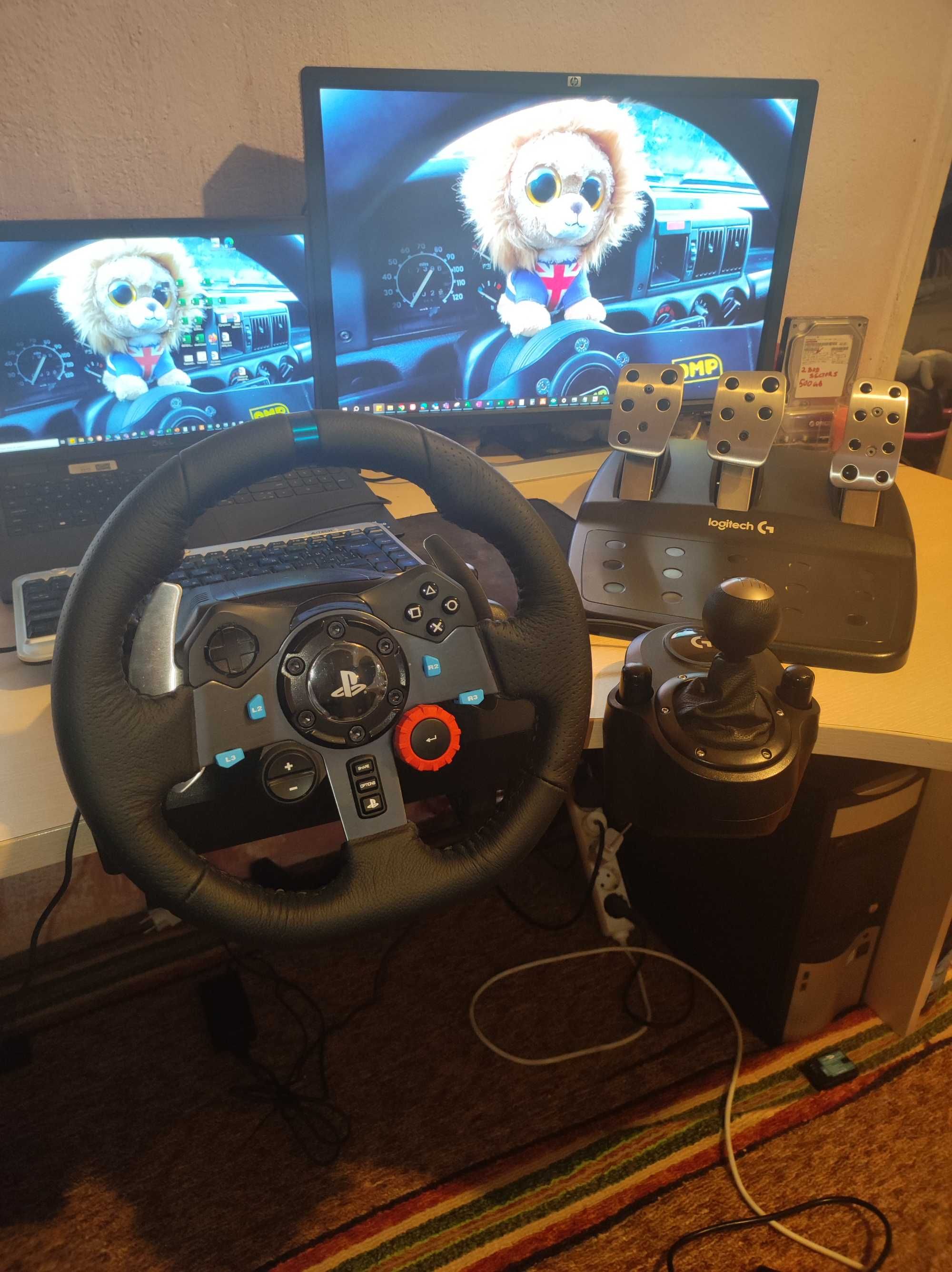 Logitech G29 волан рейсинг симулатор със скоростен лост ! С ГАРАНЦИЯ