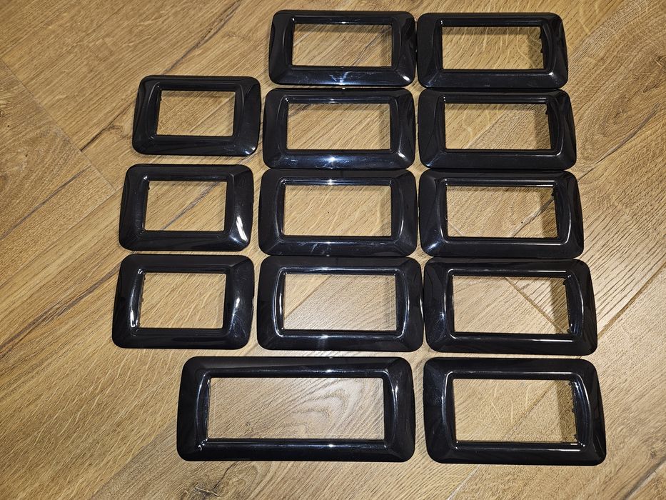 Rame decorative și suport Gewiss