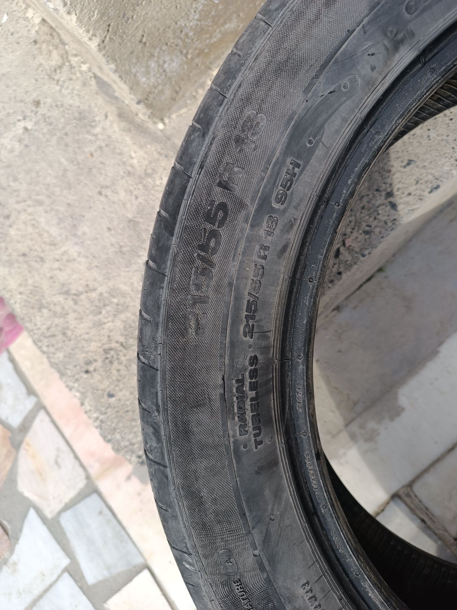 Balon shina 4ta r 18/ 215/ 55 Continental
