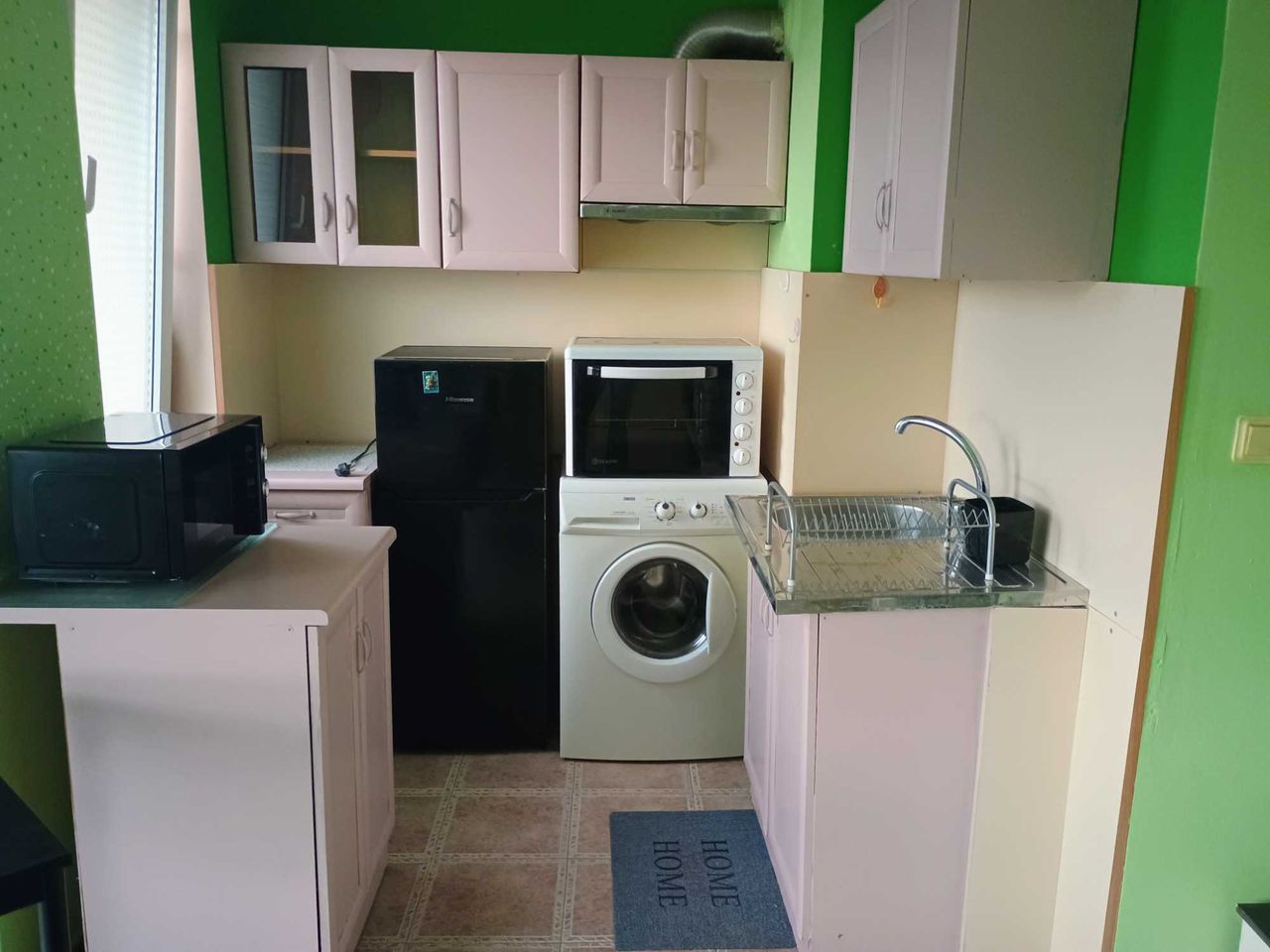 Дава се под наем Едностаен апартамент в Варна, Победа - 28 кв.м за 193.8 € - Снимка #2