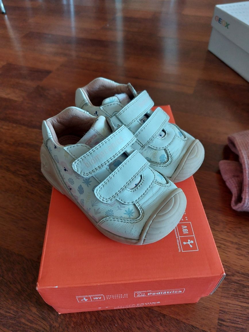 Pantofi Biomecanis