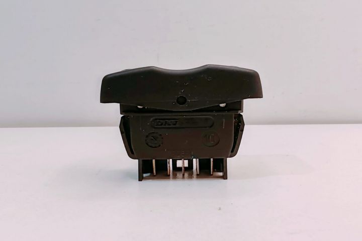 Buton Electric DAV 22681 Dacia Logan prima generatie seria