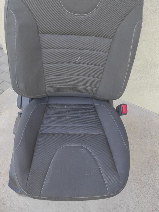 Scaun Ford Kuga 2 Pasag. tapiserie stofa