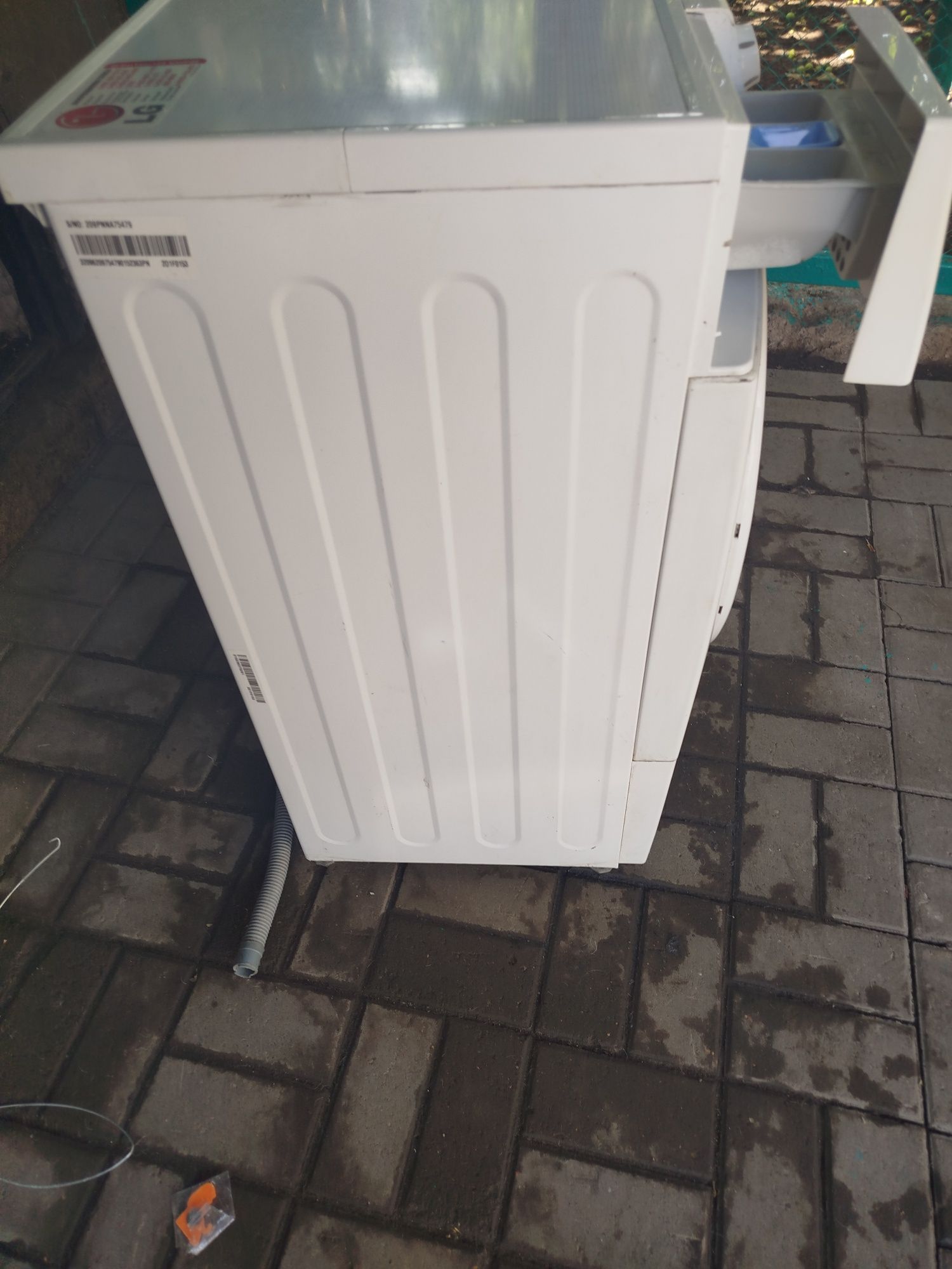 Продам стиральную машину