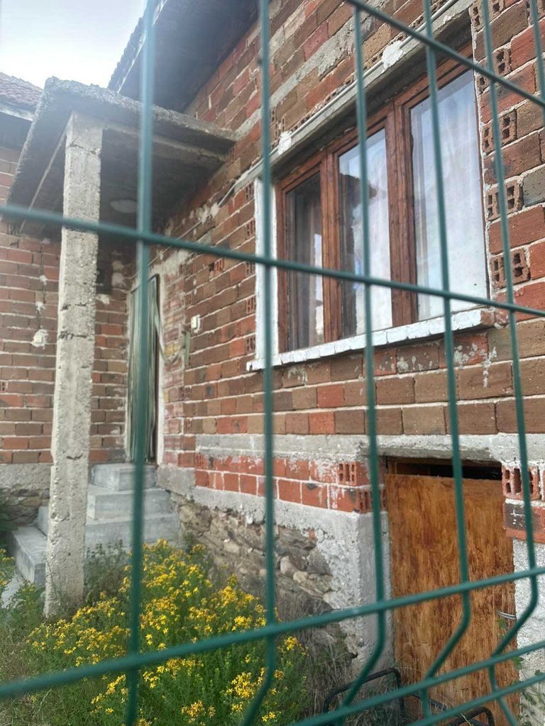 Продава се Къща в Пловдив, Индустриална зона - Север - 100 кв.м за 765 €/кв.м - Снимка #11