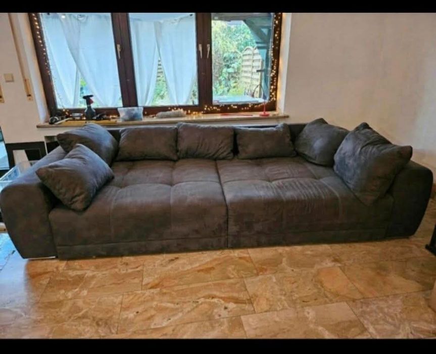 Vând canapea 3m lungime 1,4m latime